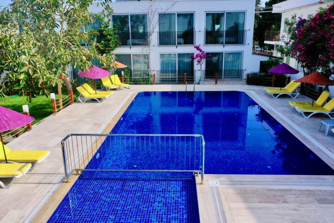 Yilmaz Hotel ออร์ทาเคนท์ ภายนอก รูปภาพ