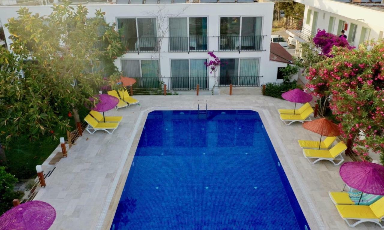 Yilmaz Hotel ออร์ทาเคนท์ ภายนอก รูปภาพ